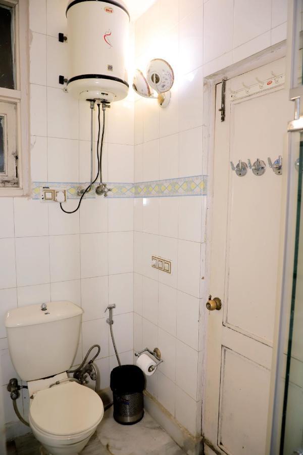 Apartment Fortune Service Apartment,2bhk, D-198,saket *