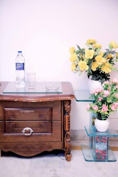 Fortune Service Apartment,2bhk, D-198,saket